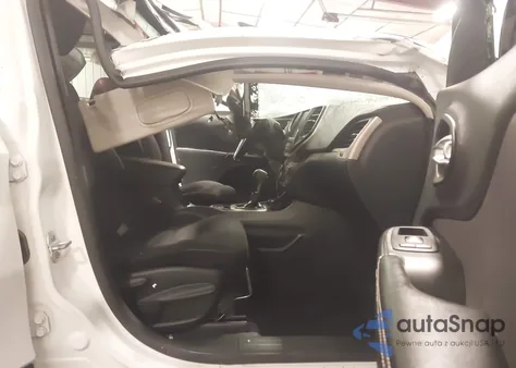 2015 Jeep Cherokee Latitude из США, поврежденный, VIN 1C4PJMCS5FW600003